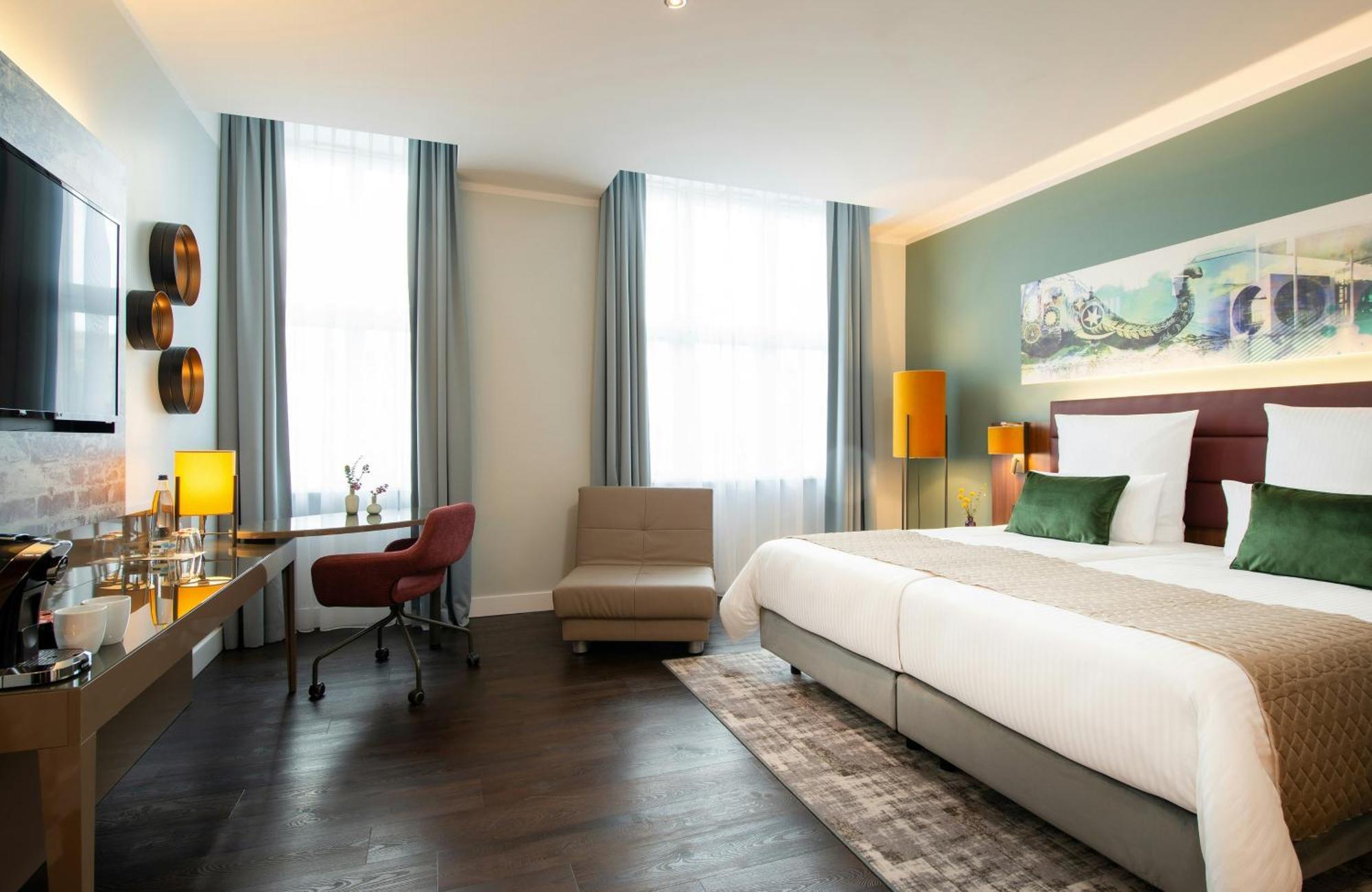 Deluxe Twin Room,1746845234:JPEG