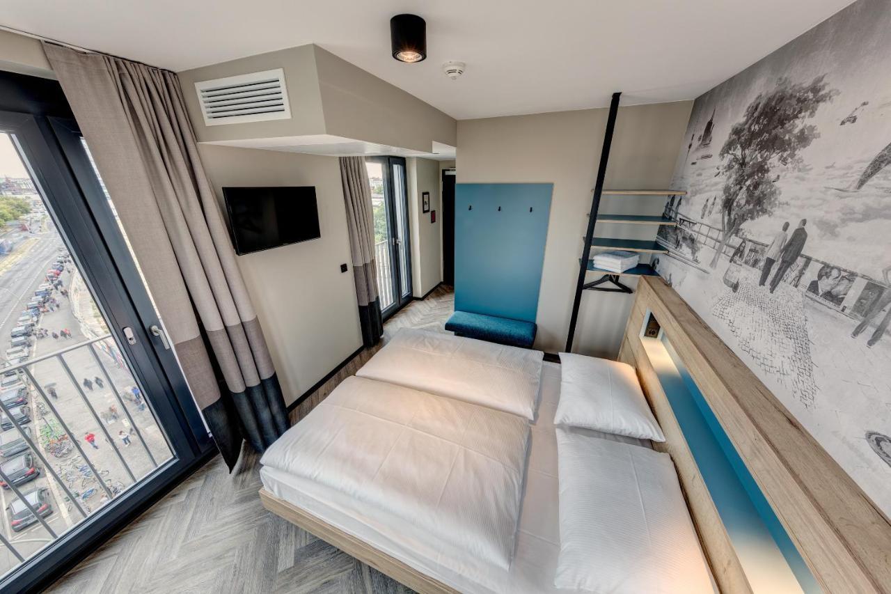 Superior Double or Twin Room,737755891:JPEG